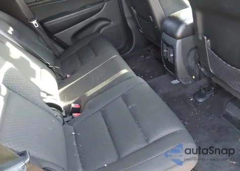 2018 Jeep Grand Cherokee Laredo E 4X4 из США, поврежденный, VIN 1C4RJFAG7JC199874